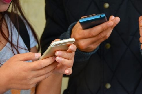 Important advice to UK tourists over preventing mobile phone robberies in Benidorm