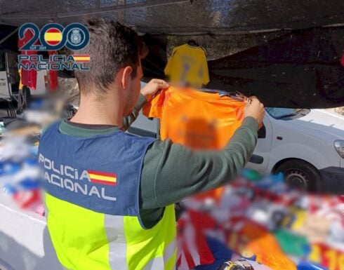 Hundreds of fake items discovered during police raid on popular tourist market in Benidorm's 'English Zone'