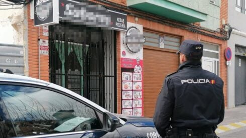 Kebab shop owner didn't pay illegal migrants- including children- who worked for him in Spain