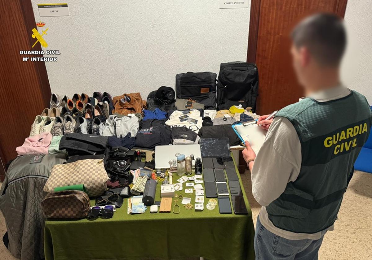 Two men rob 84 holiday homes in less than a year, causing concern among Costa Blanca residents