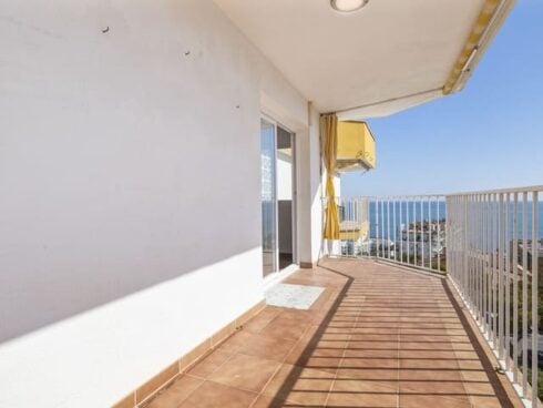 4 bedroom Penthouse for sale in Torremolinos with pool garage - € 450