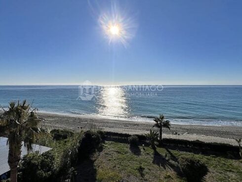 2 bedroom Apartment for sale in Torrox-Costa with garage - € 349